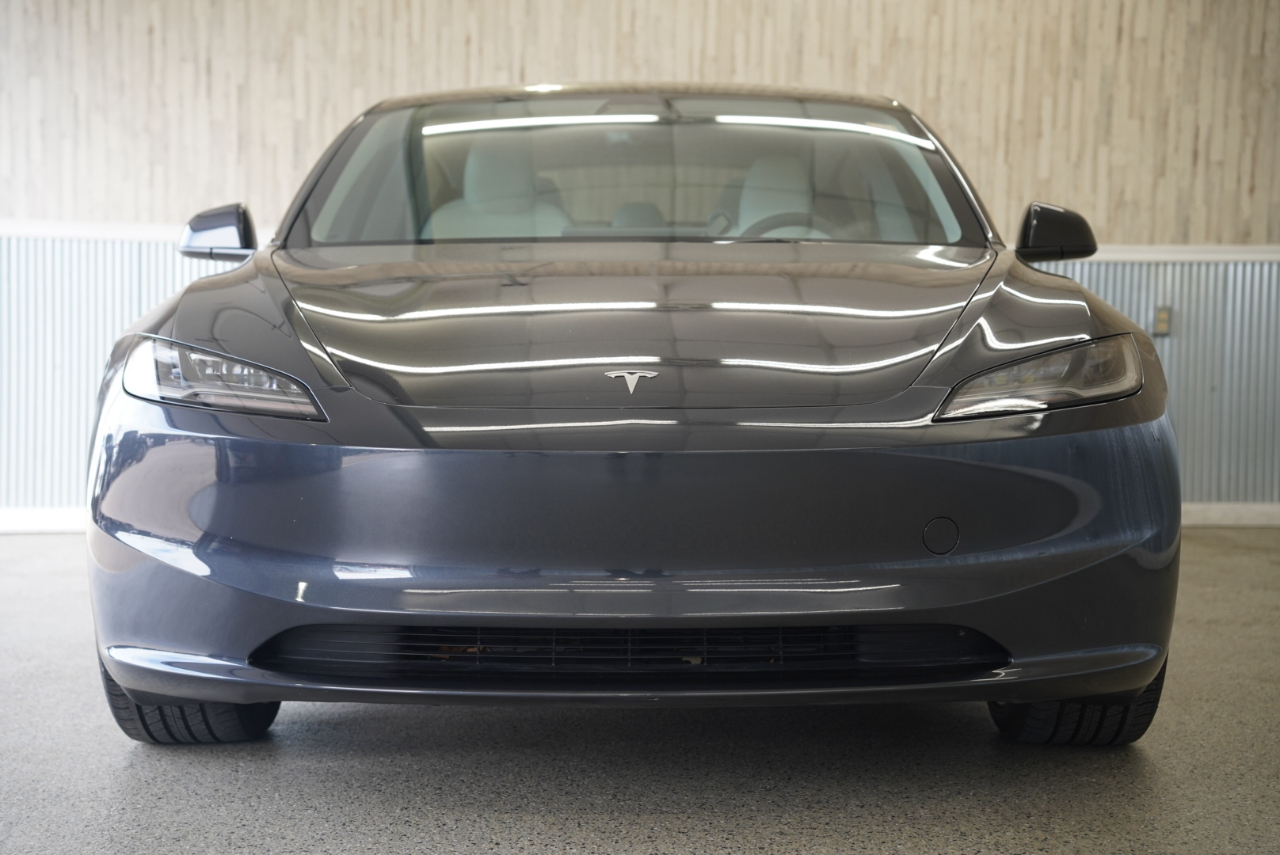 Tesla Model 3 Long Range AWD 2024