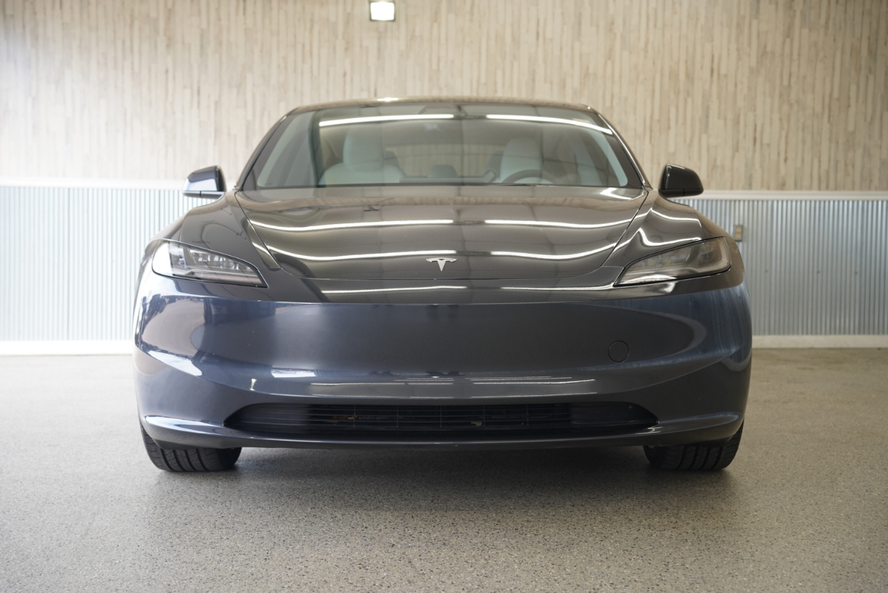 Tesla Model 3 Long Range AWD 2024