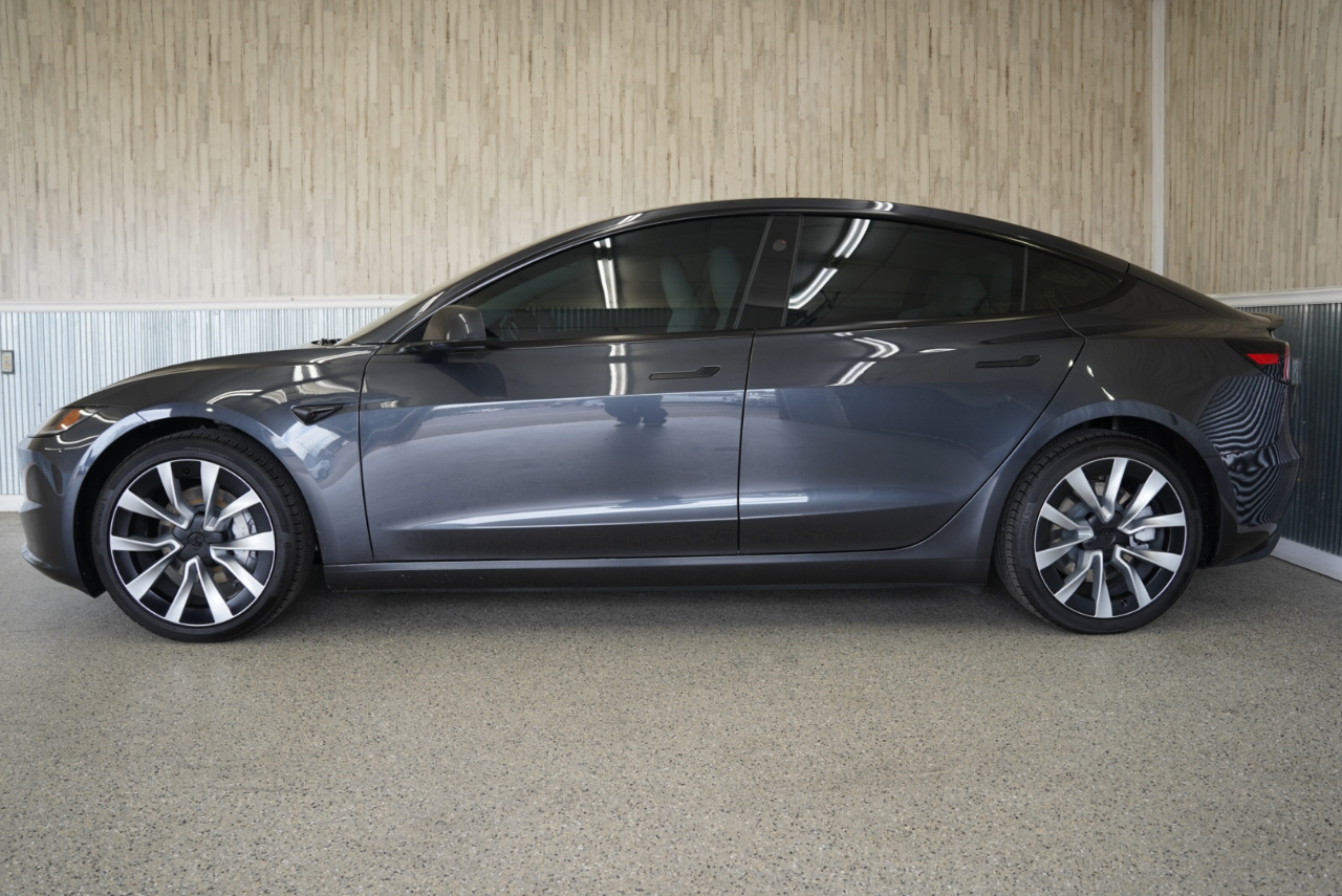 Tesla Model 3 Long Range AWD 2024