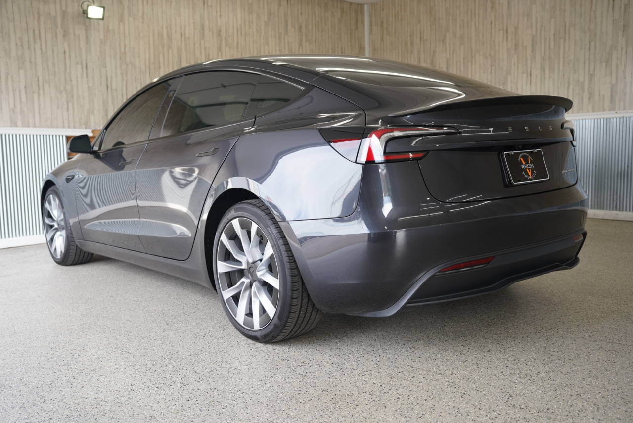Tesla Model 3 Long Range AWD 2024