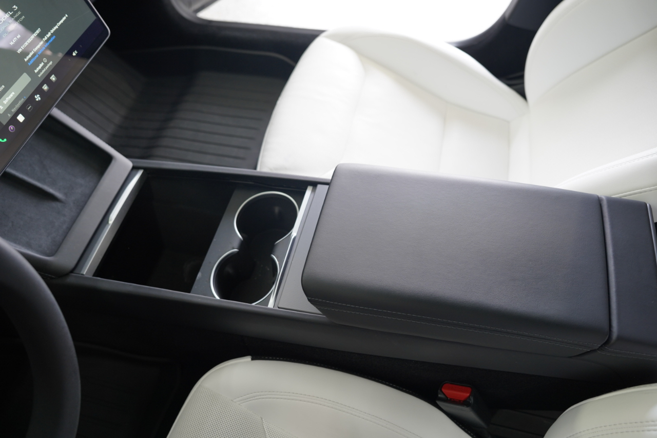 Tesla Model 3 Long Range AWD 2024