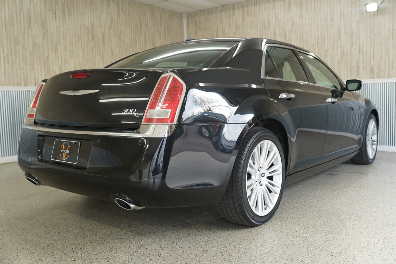 Chrysler 300 4dr Sdn 300C RWD 2014