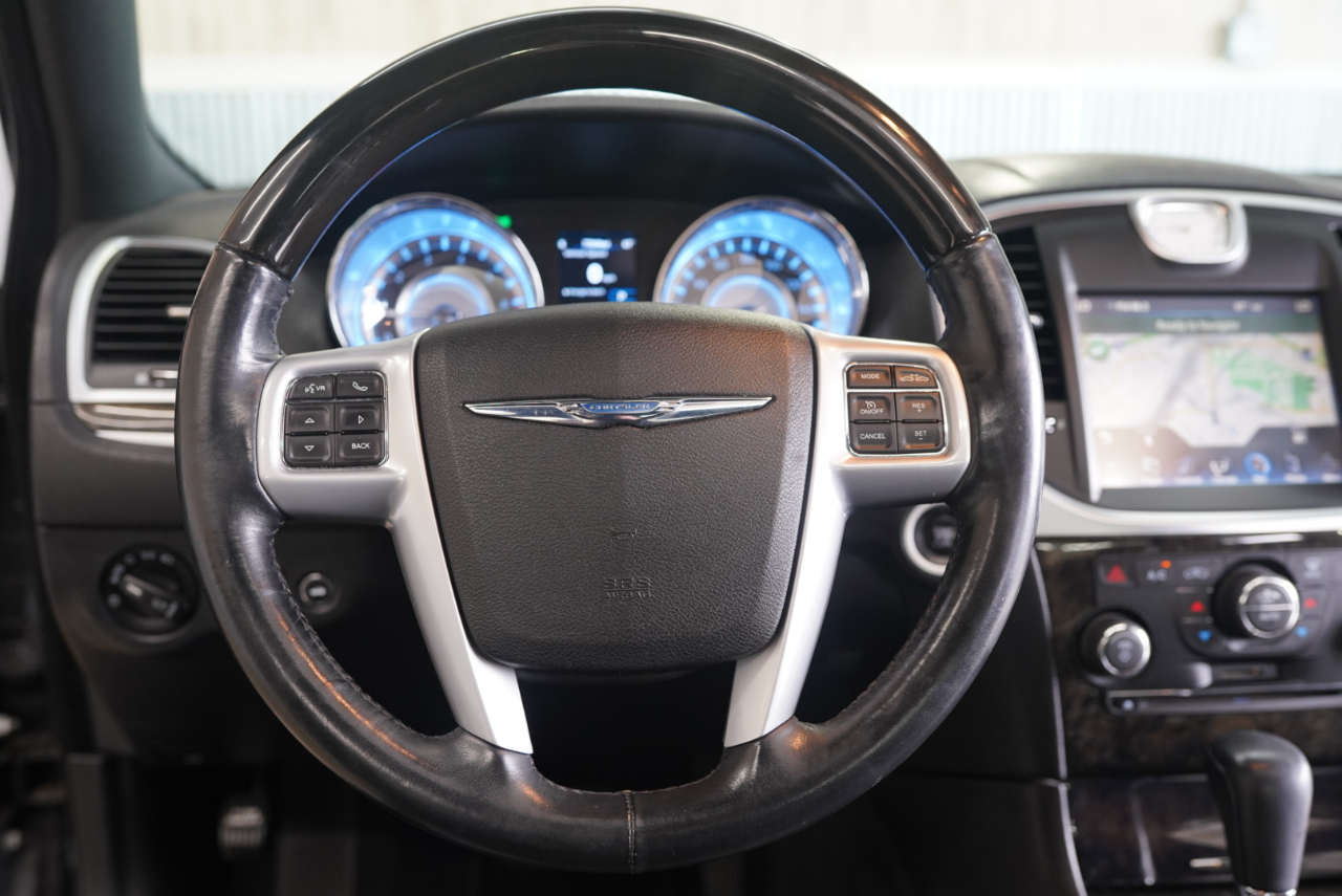 Chrysler 300 4dr Sdn 300C RWD 2014