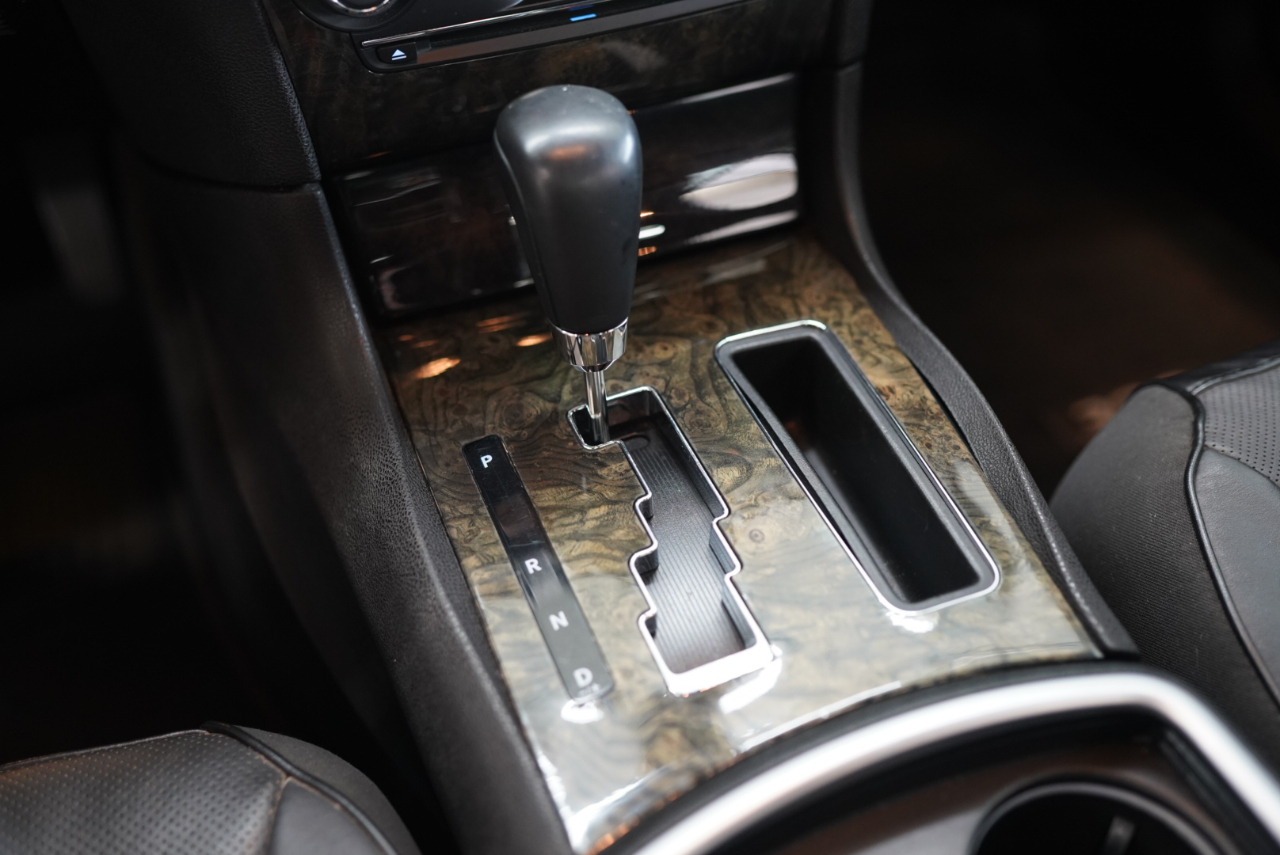 Chrysler 300 4dr Sdn 300C RWD 2014