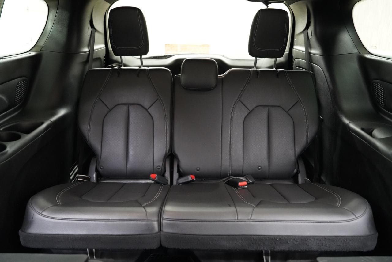 Chrysler Pacifica Hybrid Touring L FWD 2021