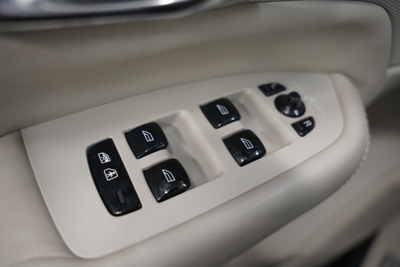 Volvo XC90 T6 AWD Inscription 6 Passenger 2020