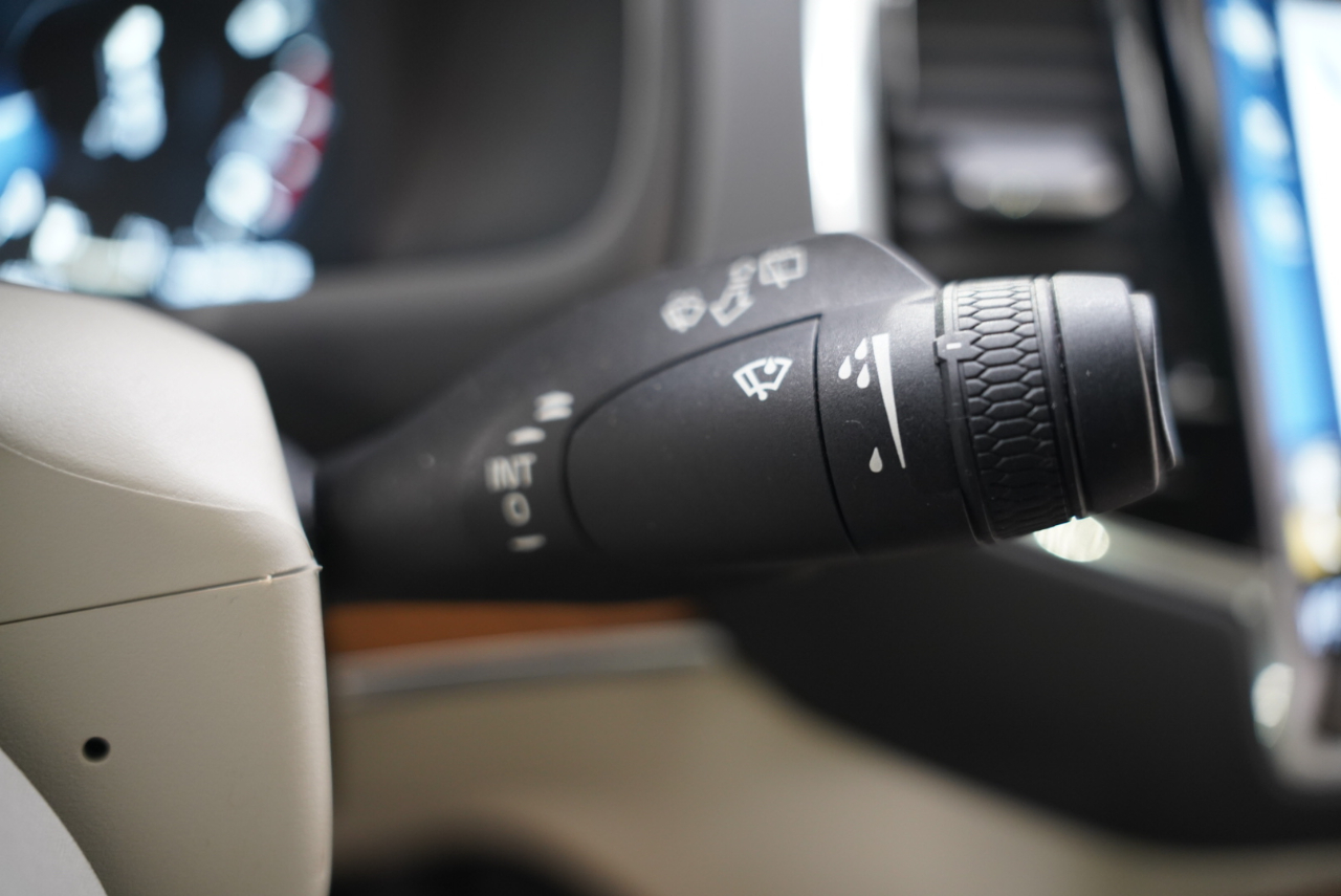 Volvo XC90 T6 AWD Inscription 6 Passenger 2020