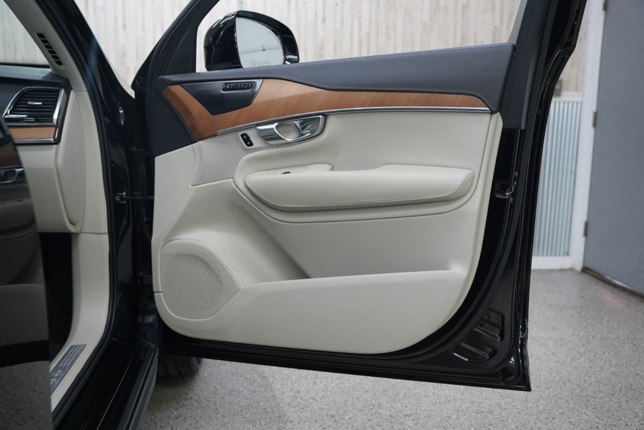 Volvo XC90 T6 AWD Inscription 6 Passenger 2020