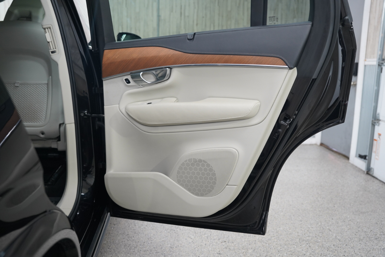 Volvo XC90 T6 AWD Inscription 6 Passenger 2020