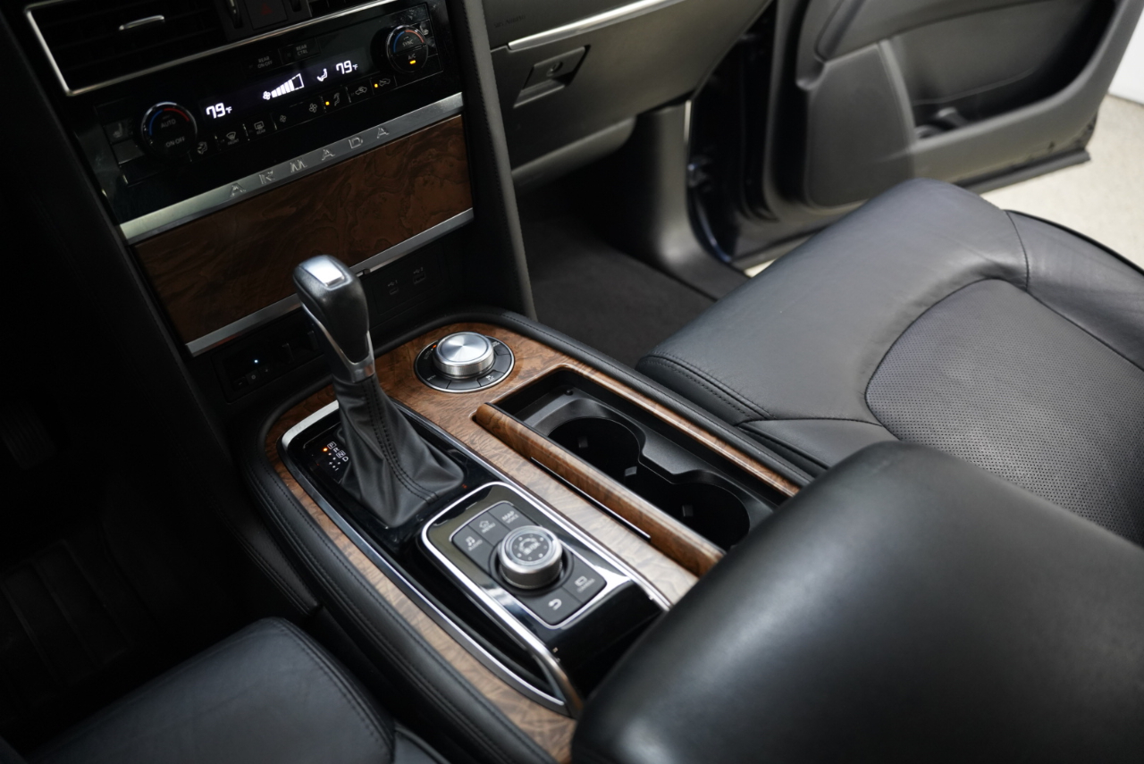 Nissan Armada 4x4 SL 2021