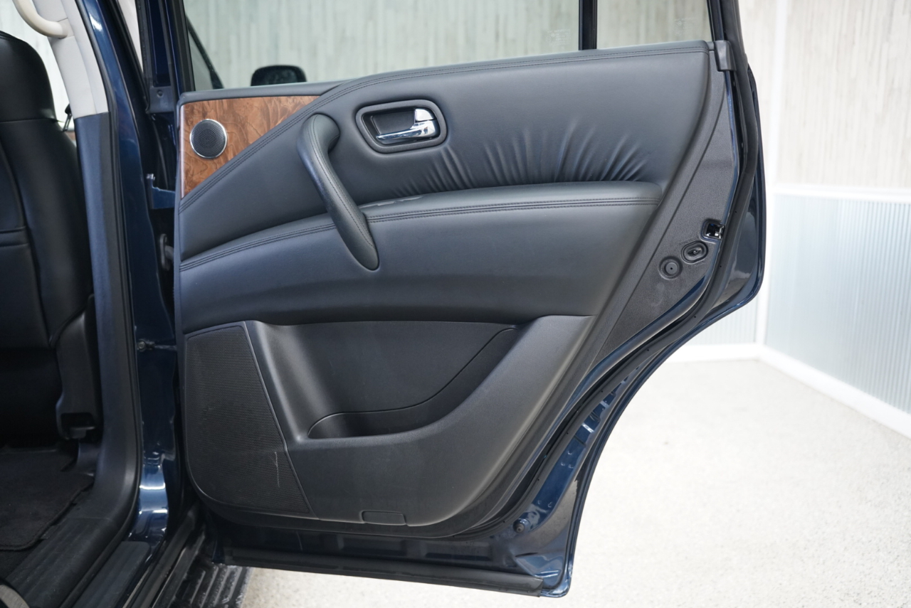 Nissan Armada 4x4 SL 2021