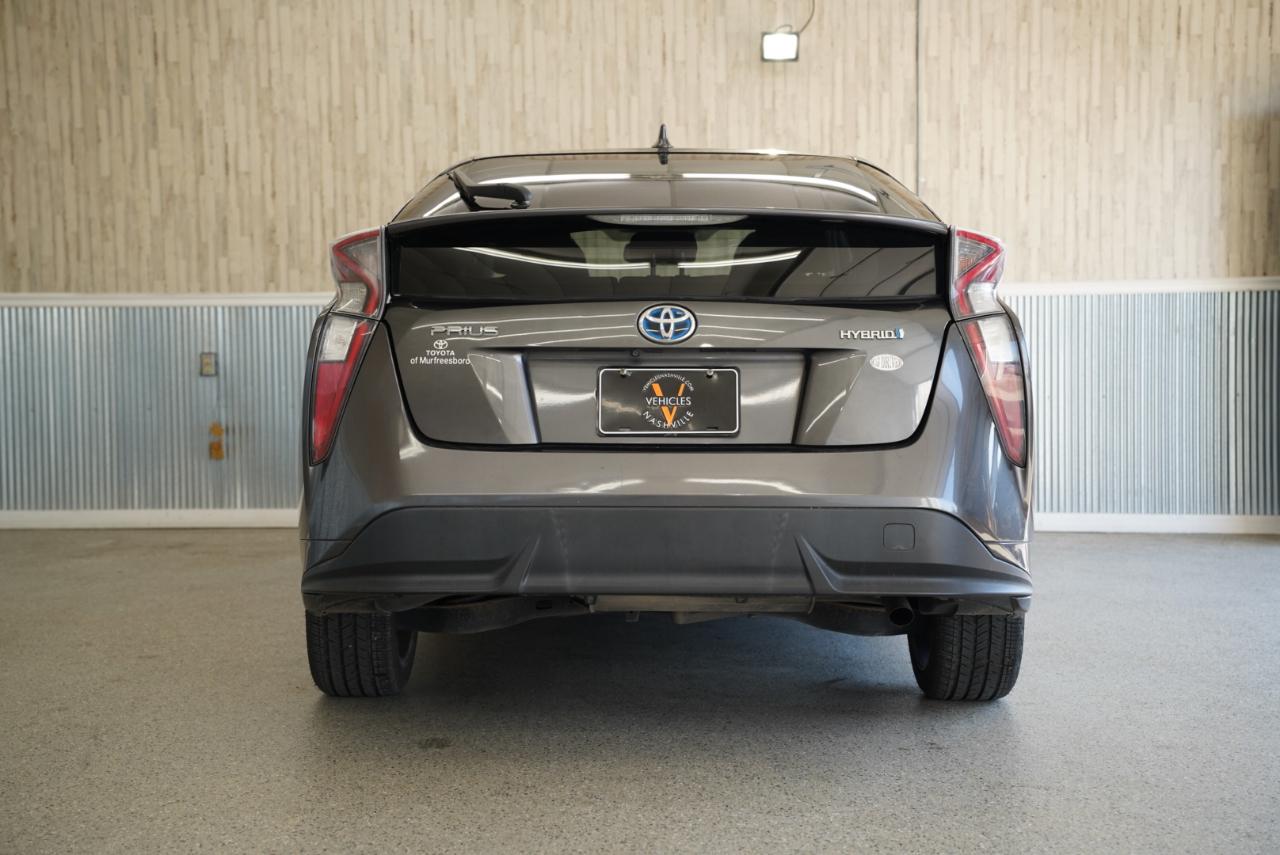Toyota Prius  2016