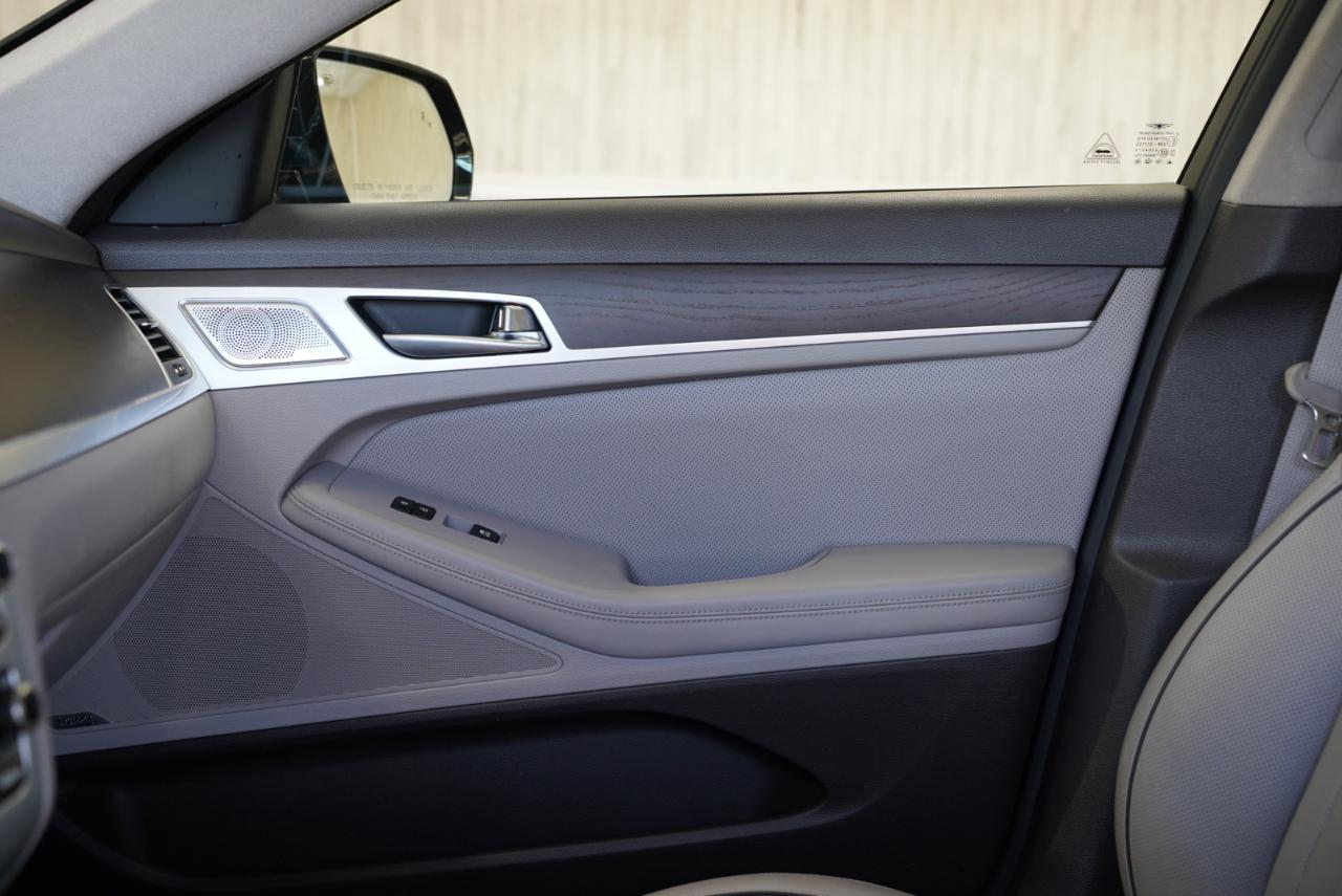 Genesis G80 5.0L Ultimate AWD 2020