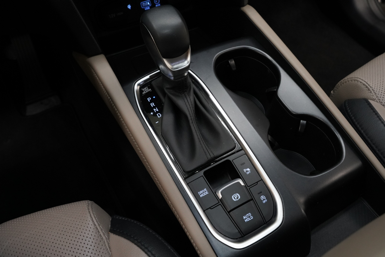 Hyundai Santa Fe SEL 2.0T Auto FWD 2020