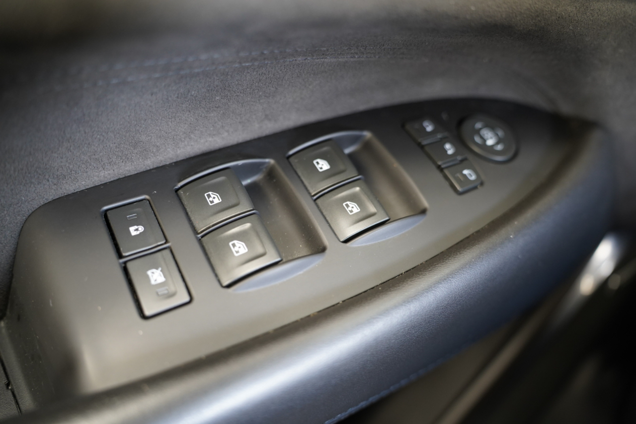 Cadillac Escalade 2WD 4dr Platinum 2018