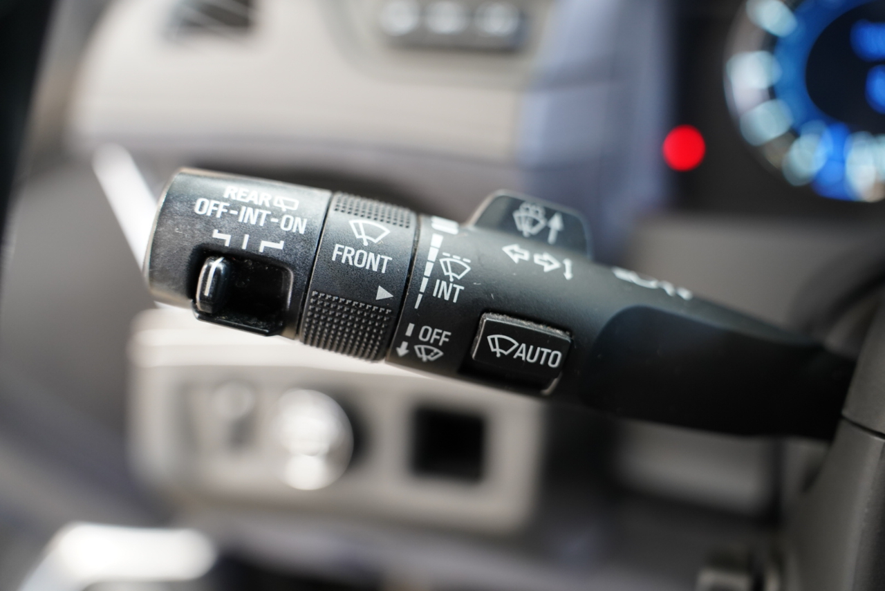 Cadillac Escalade 2WD 4dr Platinum 2018