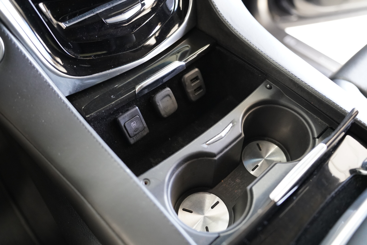 Cadillac Escalade 2WD 4dr Platinum 2018