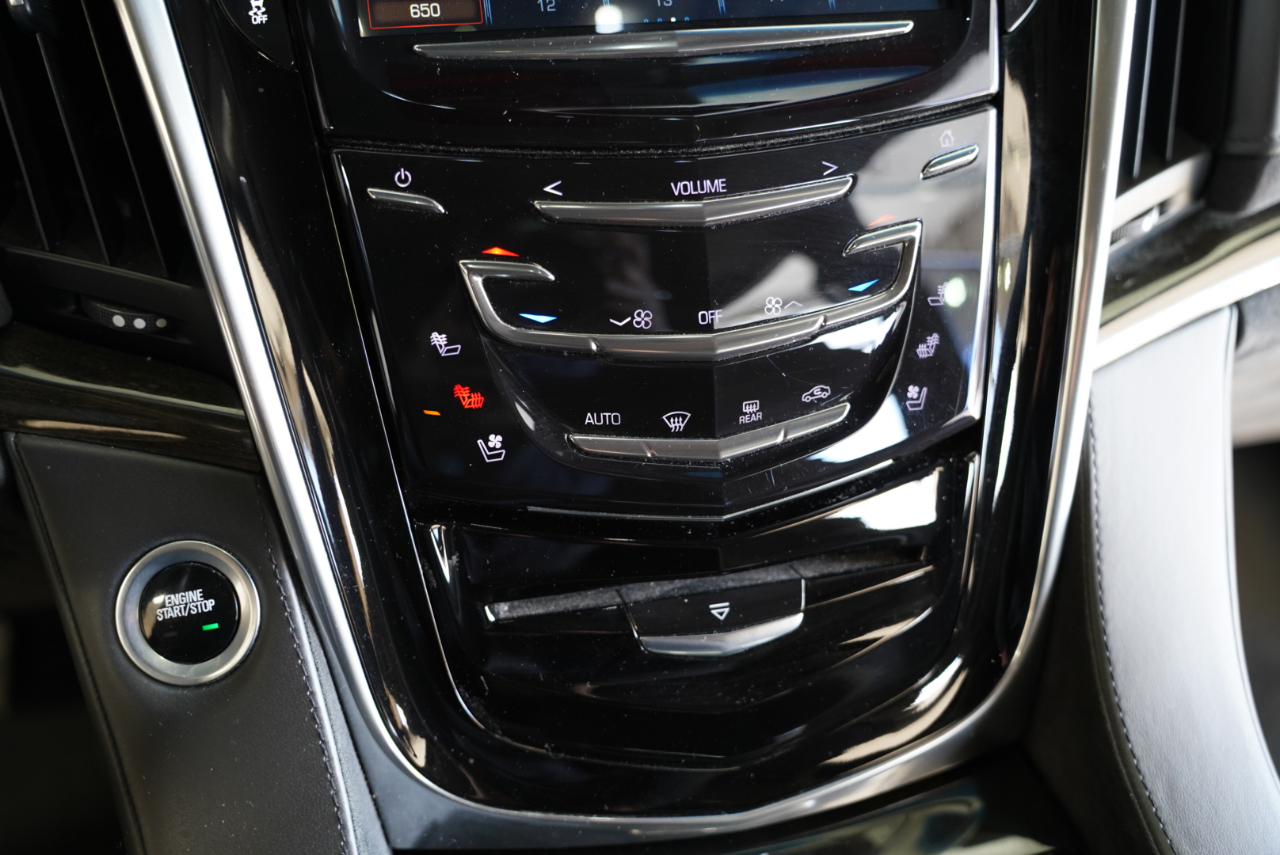 Cadillac Escalade 2WD 4dr Platinum 2018