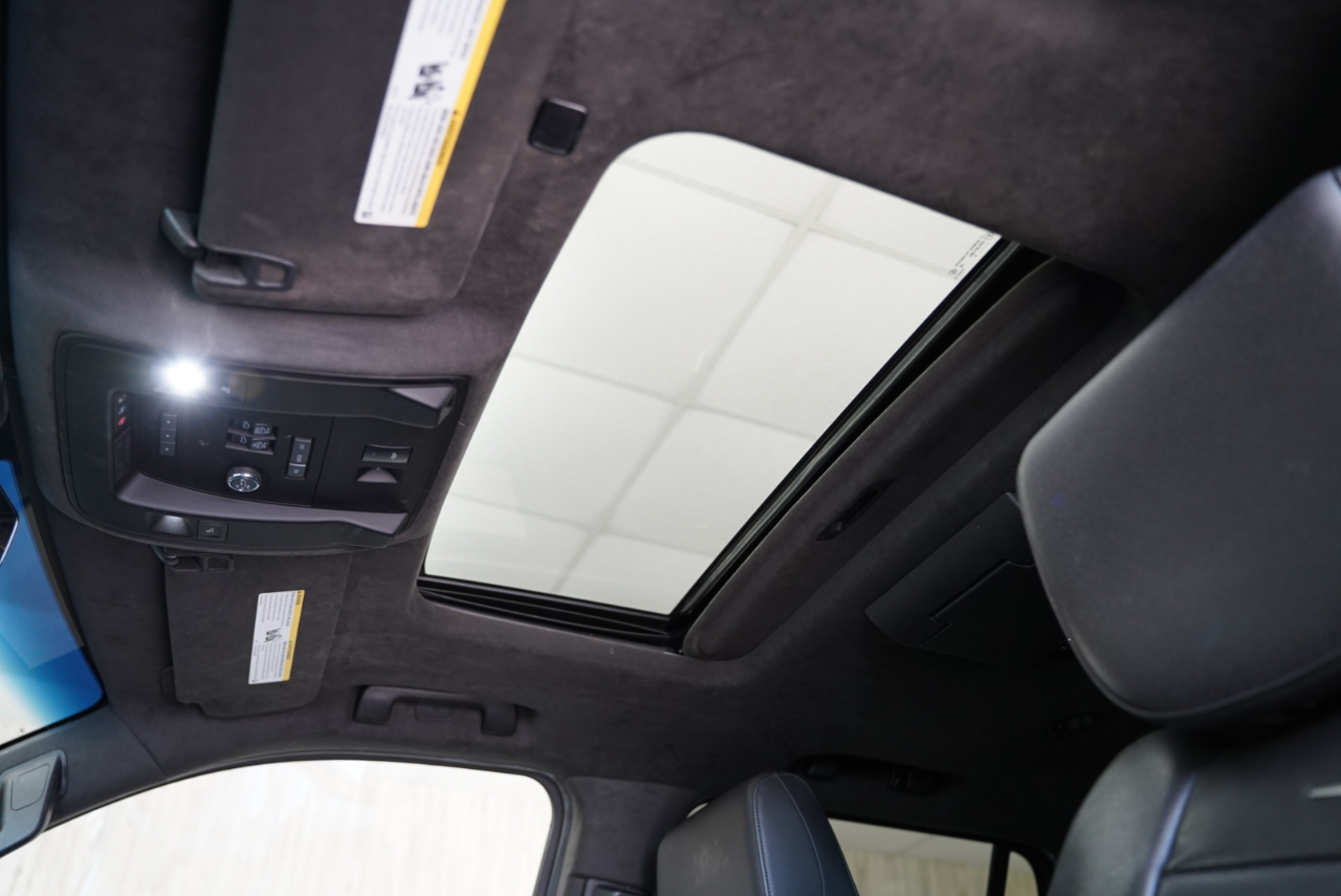 Cadillac Escalade 2WD 4dr Platinum 2018