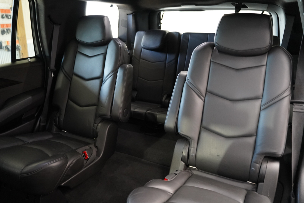 Cadillac Escalade 2WD 4dr Platinum 2018