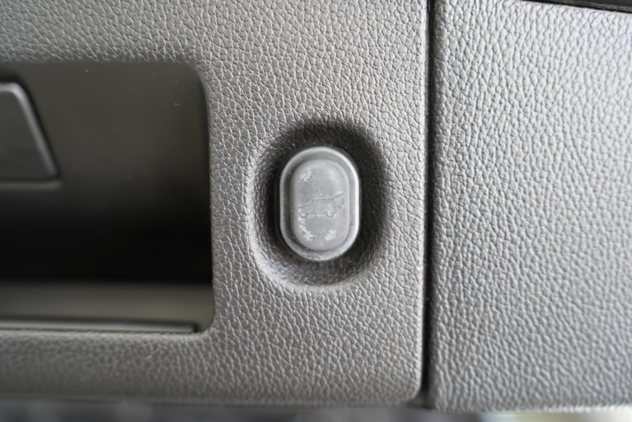 Cadillac Escalade 2WD 4dr Platinum 2018