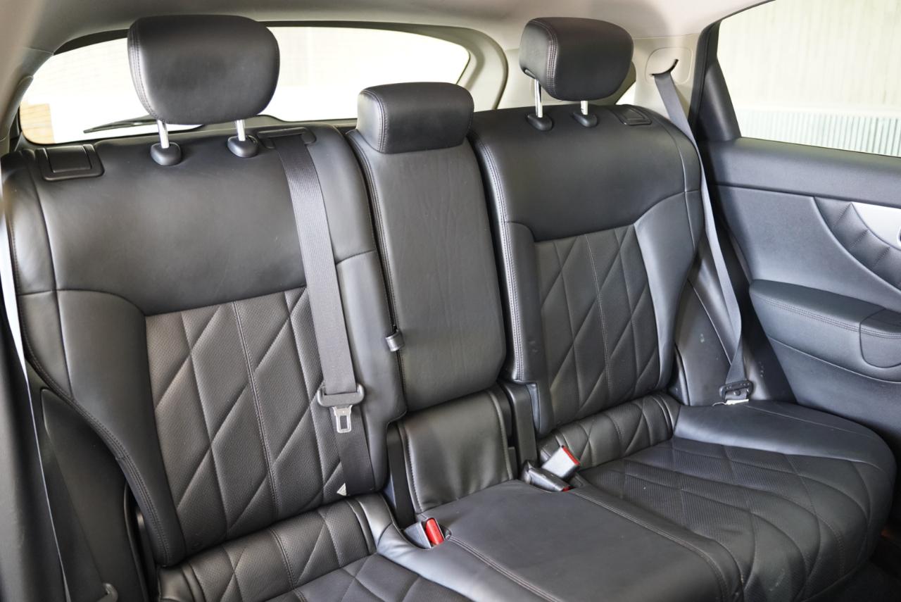 Infiniti FX35 AWD 4dr 2011