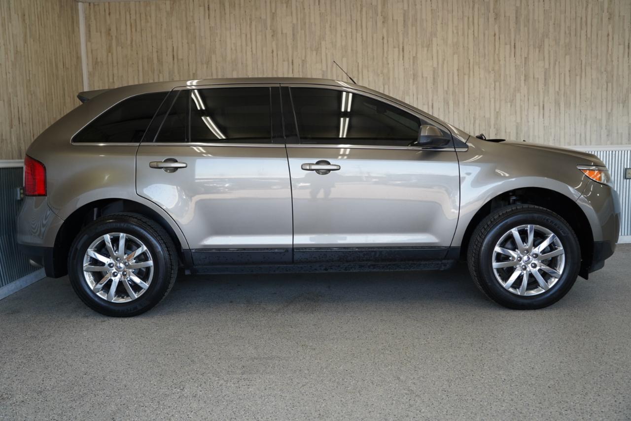 Ford Edge 4dr Limited FWD 2012