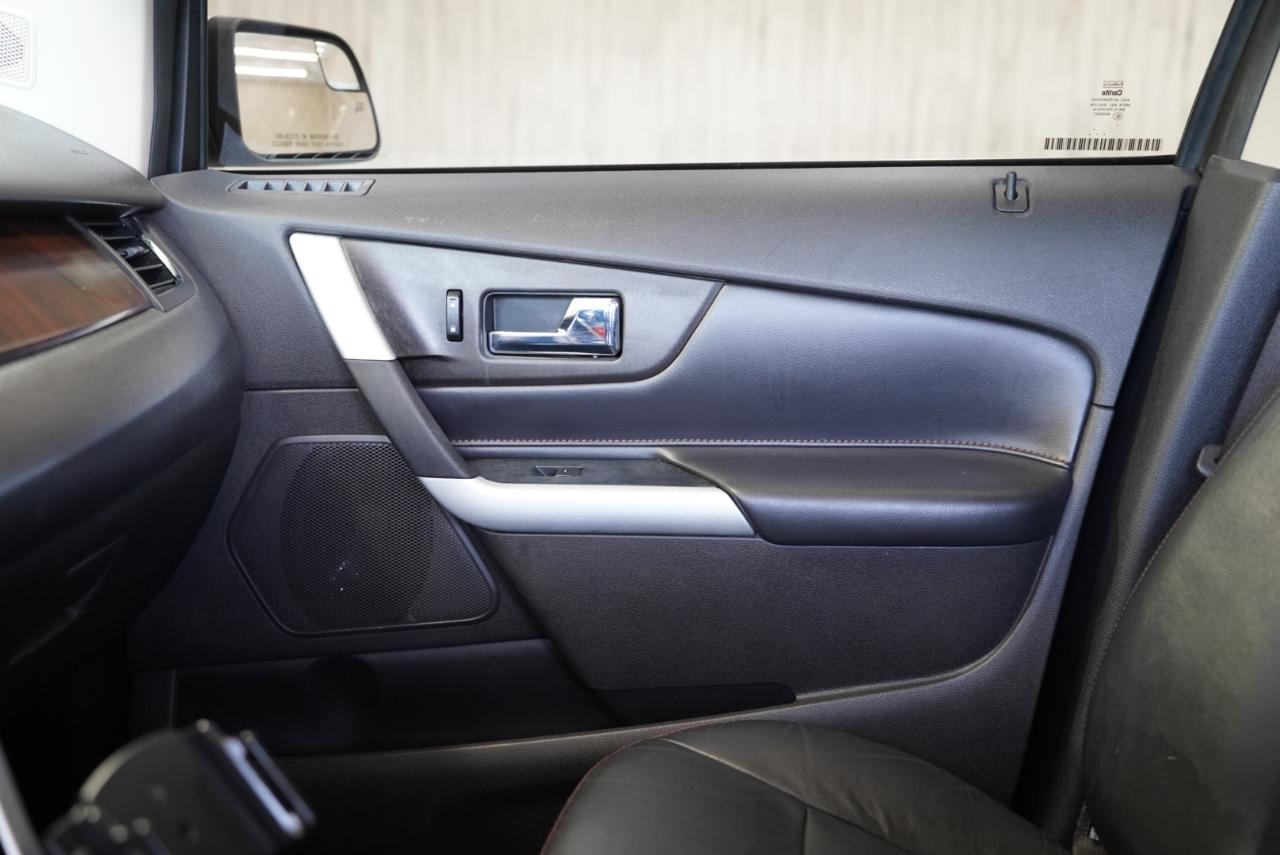Ford Edge 4dr Limited FWD 2012