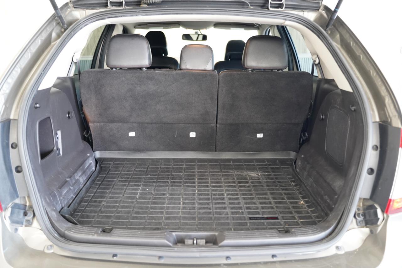 Ford Edge 4dr Limited FWD 2012