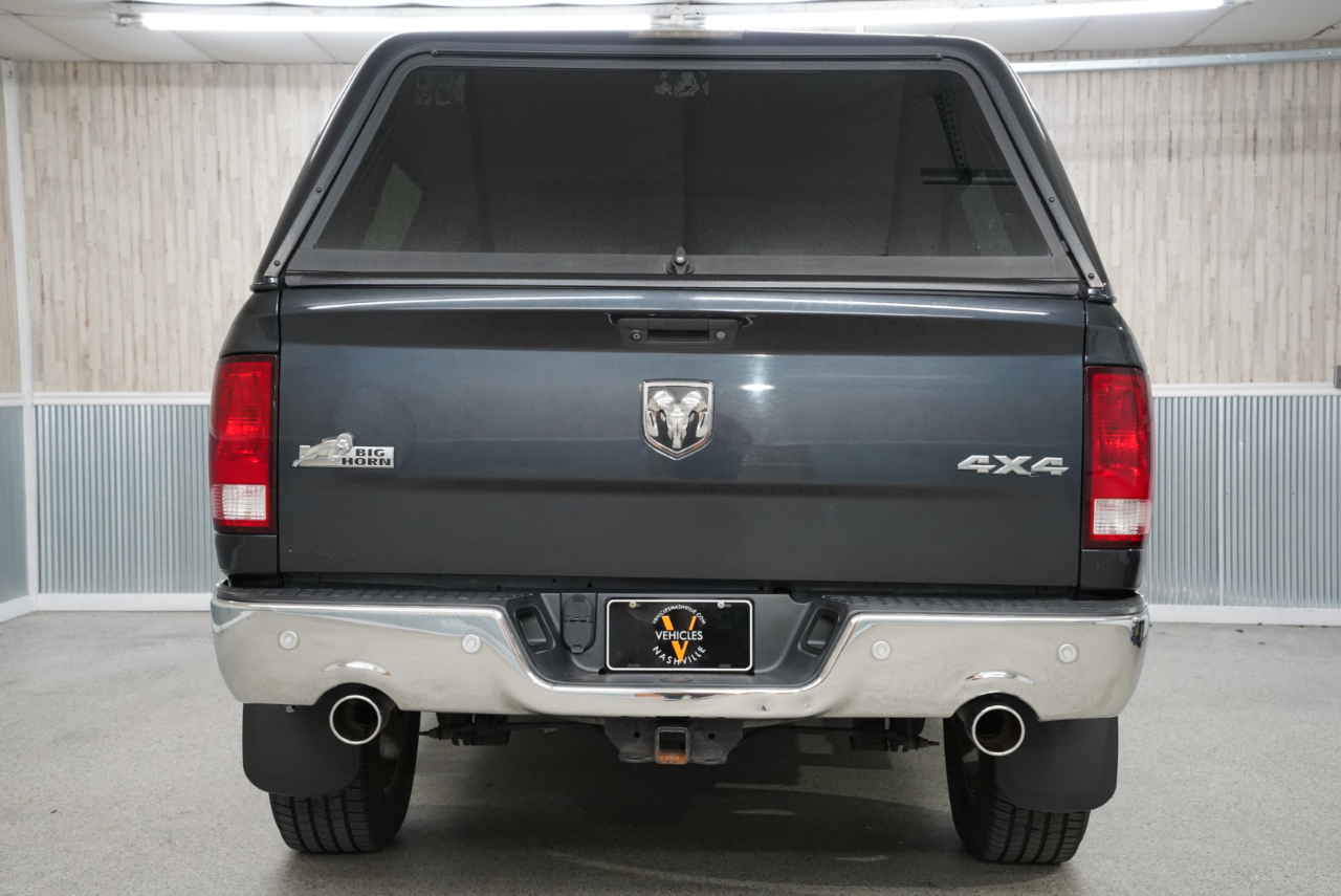 RAM 1500 Big Horn 4x4 Crew Cab 5'7" Box 2017