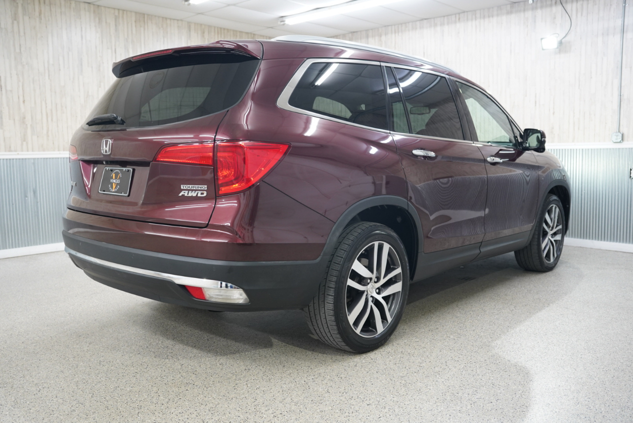 Honda Pilot AWD 4dr Touring w/RES & Navi 2016