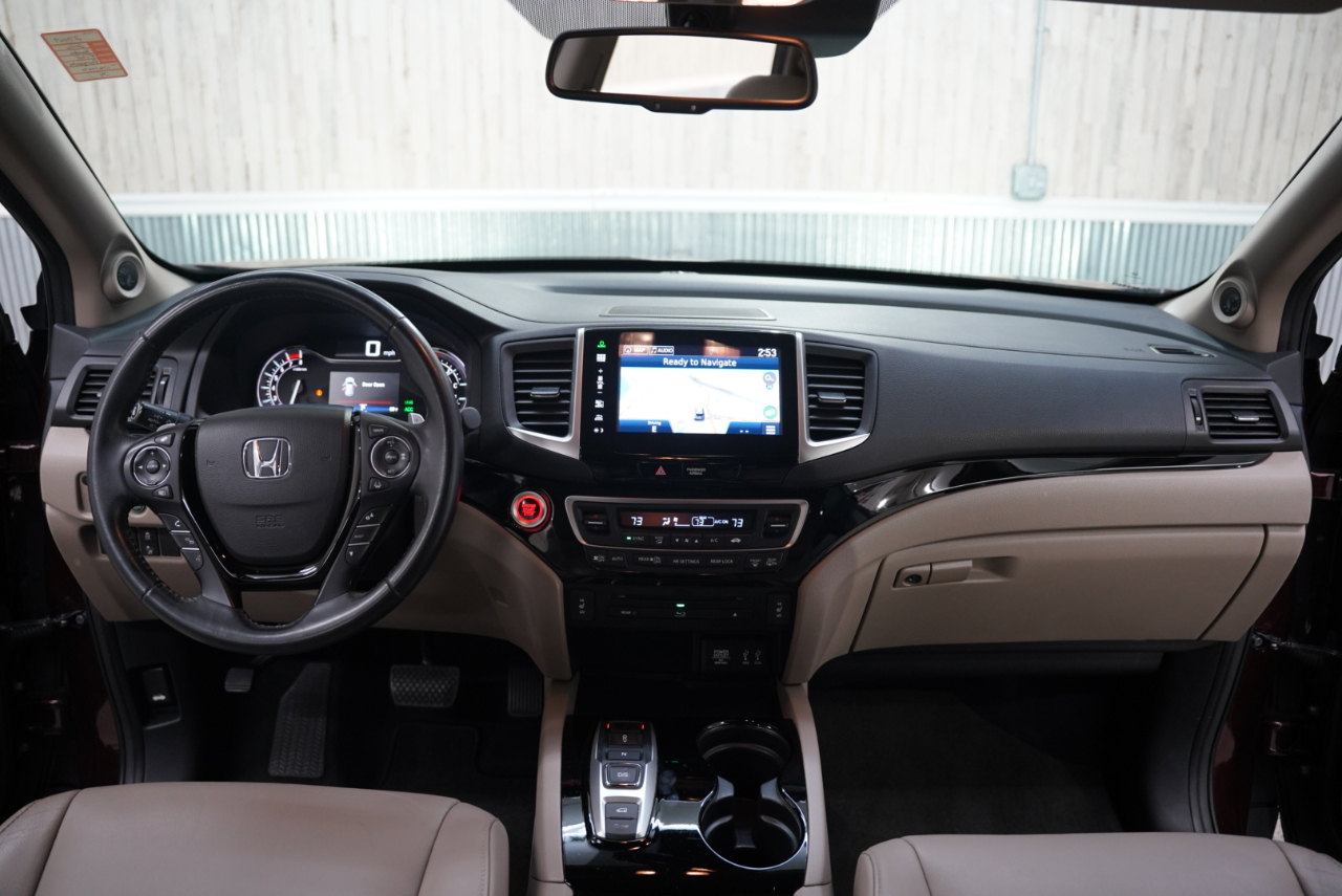 Honda Pilot AWD 4dr Touring w/RES & Navi 2016