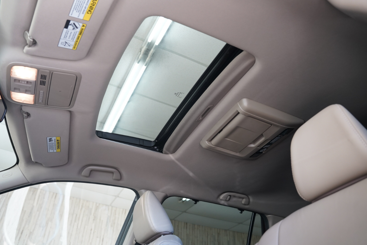 Honda Pilot AWD 4dr Touring w/RES & Navi 2016