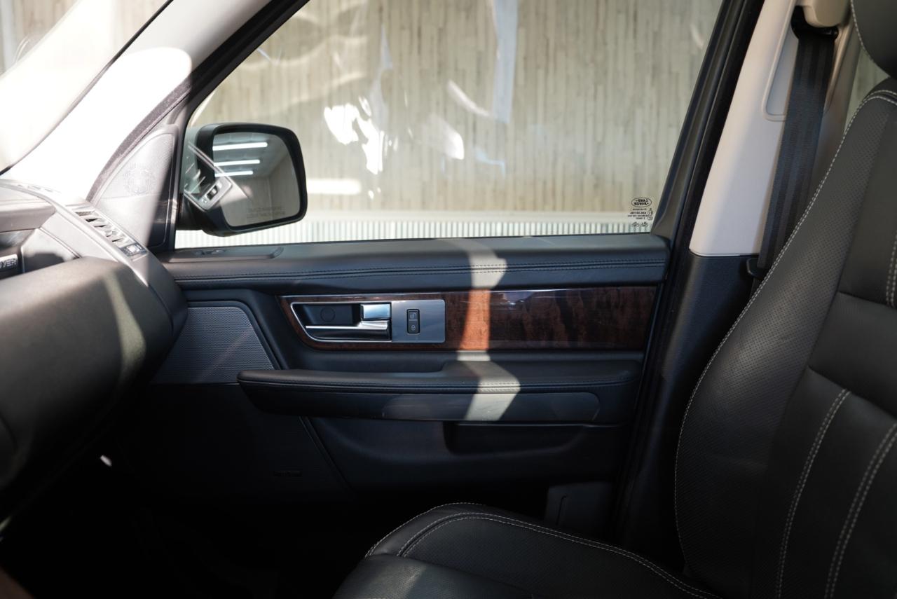 Land Rover Range Rover Sport 4WD 4dr HSE LUX 2012