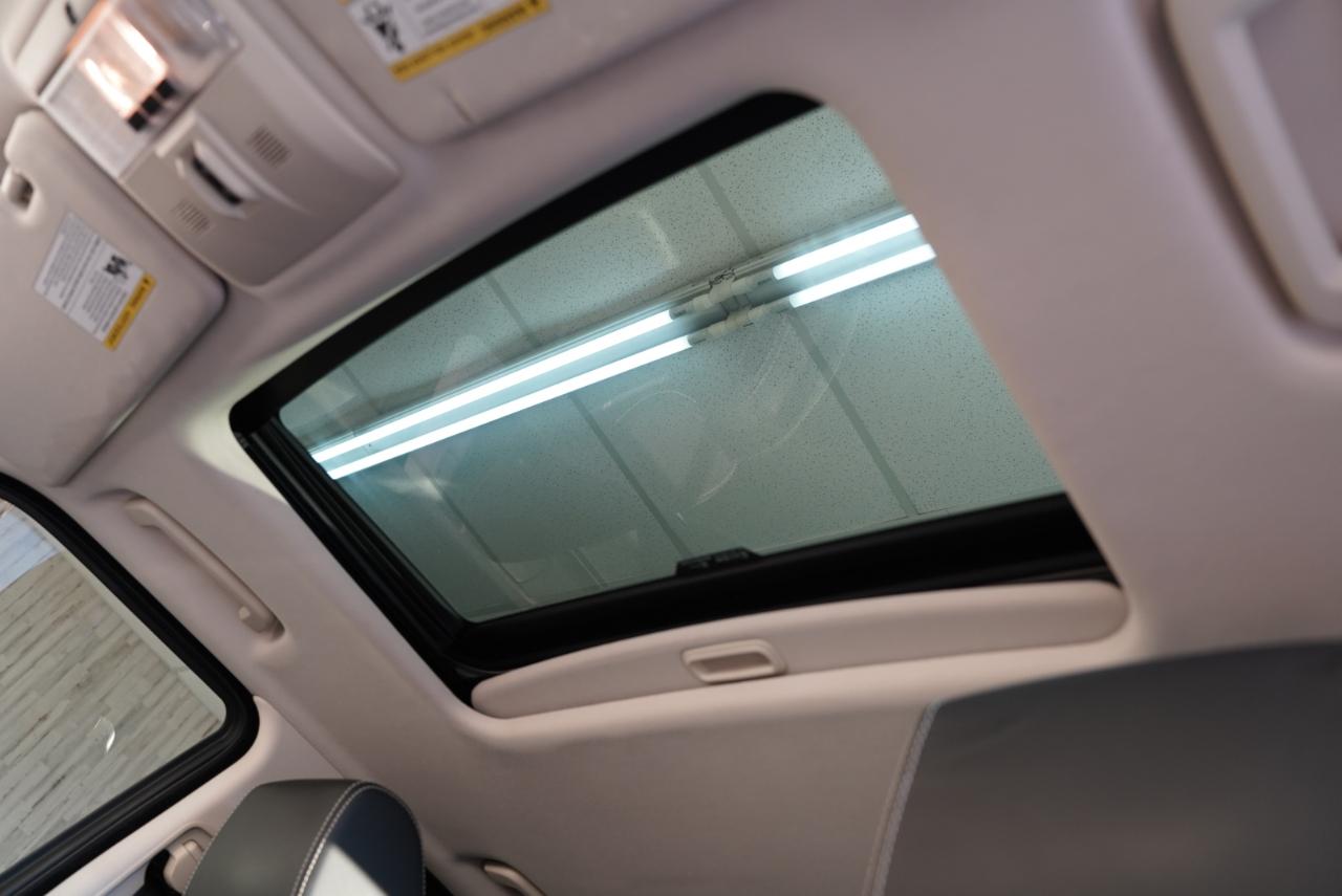 Land Rover Range Rover Sport 4WD 4dr HSE LUX 2012