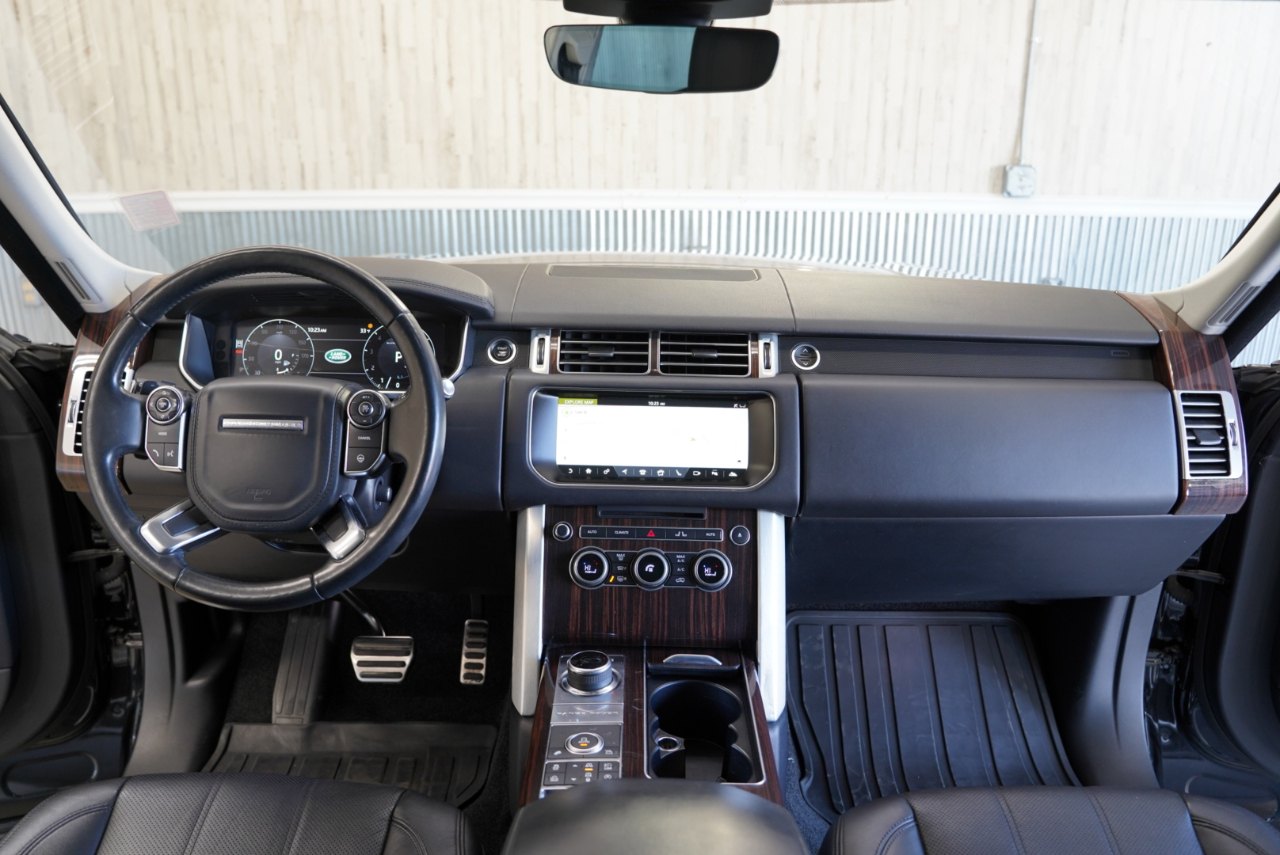 Land Rover Range Rover V8 Supercharged LWB 2017