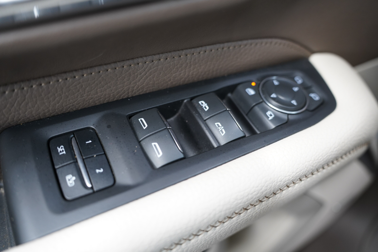 GMC Yukon 4WD 4dr Denali 2021