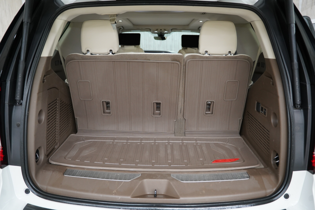 GMC Yukon 4WD 4dr Denali 2021