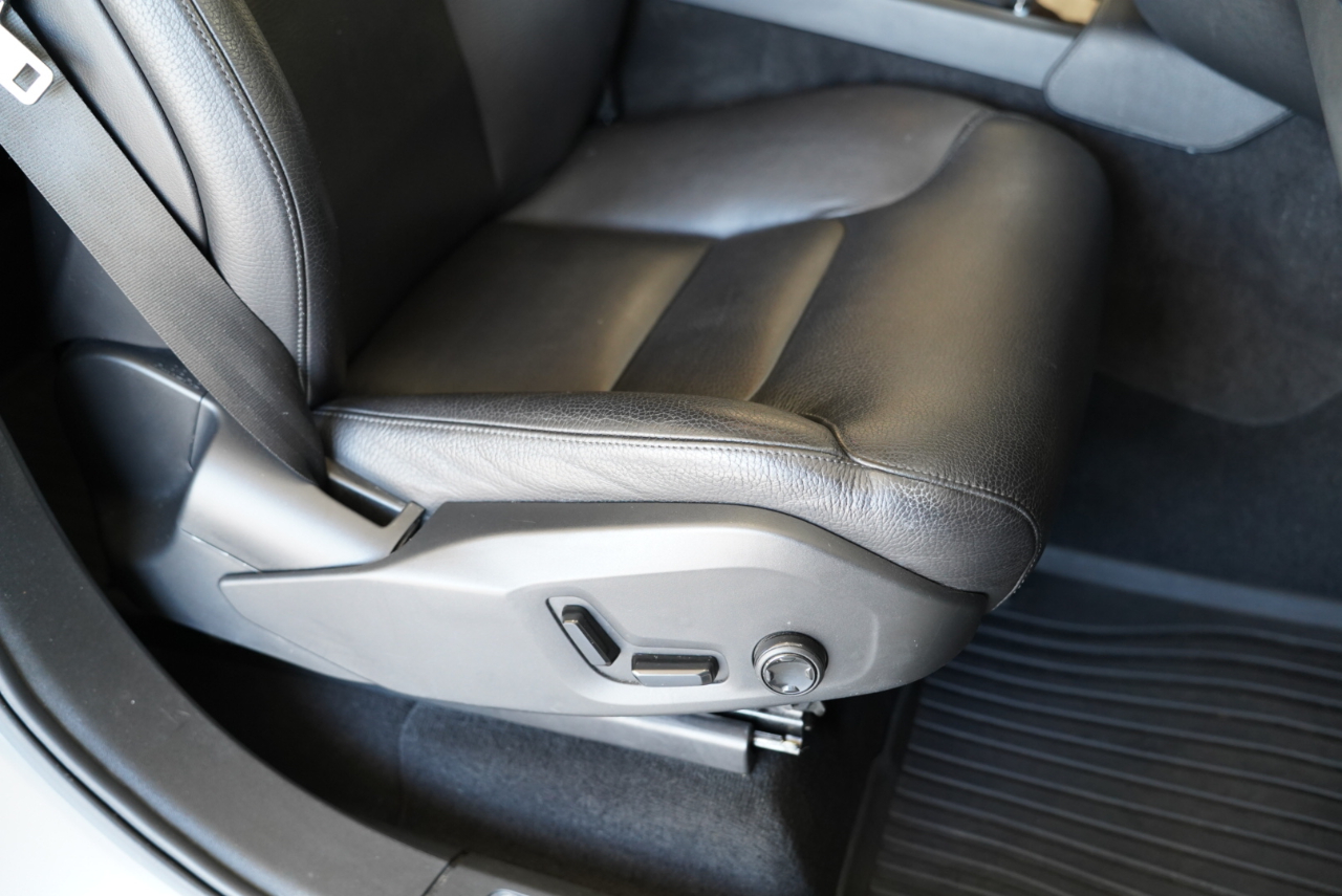 Volvo XC90 T6 AWD 7-Passenger Momentum 2017