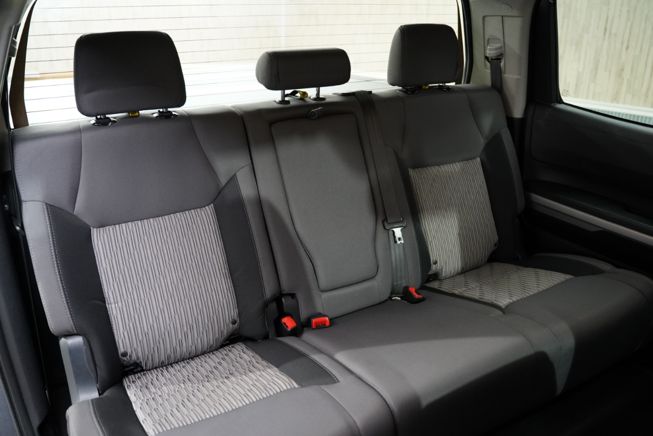 Toyota Tundra 4WD  2017