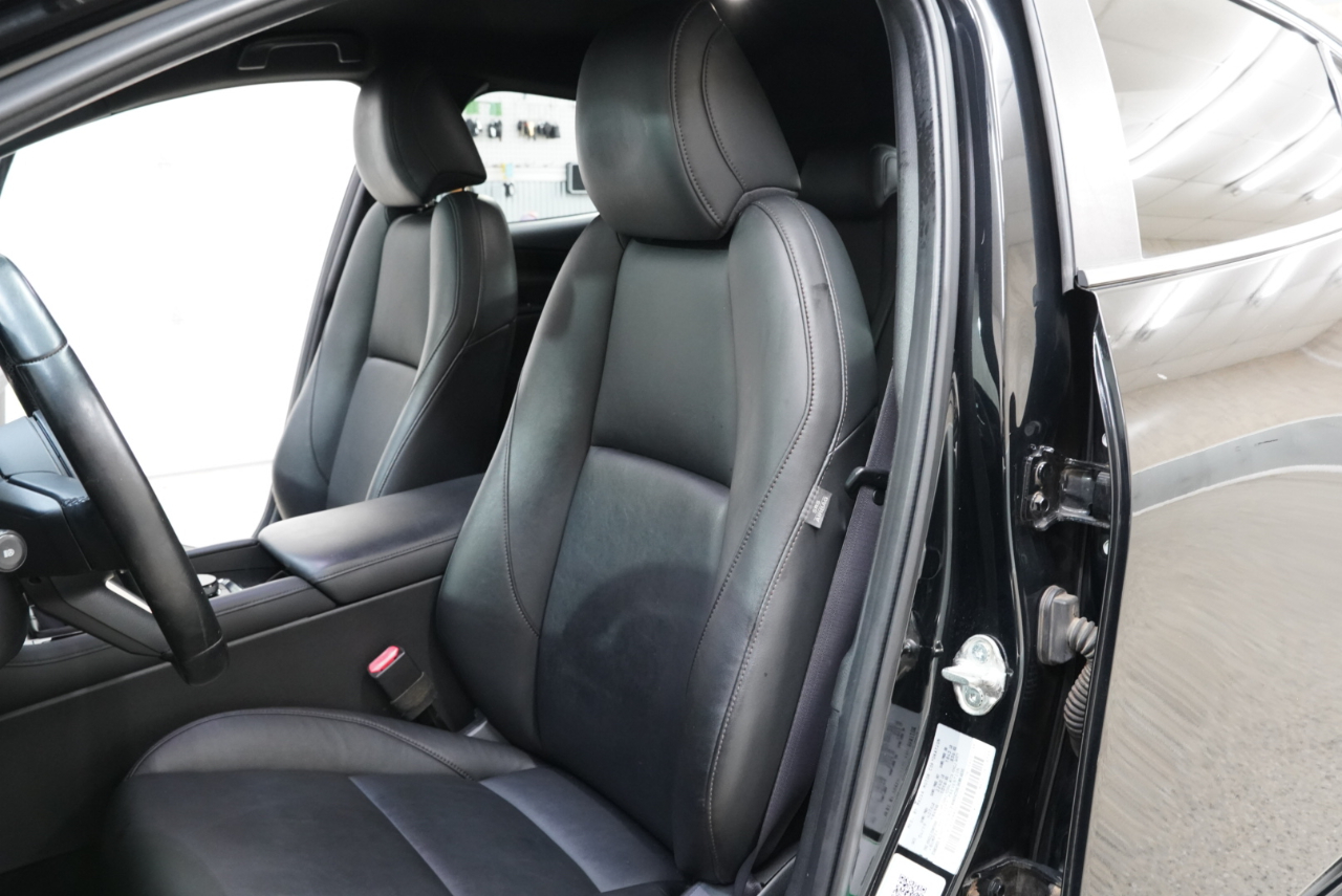 Mazda Mazda3 Hatchback FWD Auto w/Preferred Pkg 2019