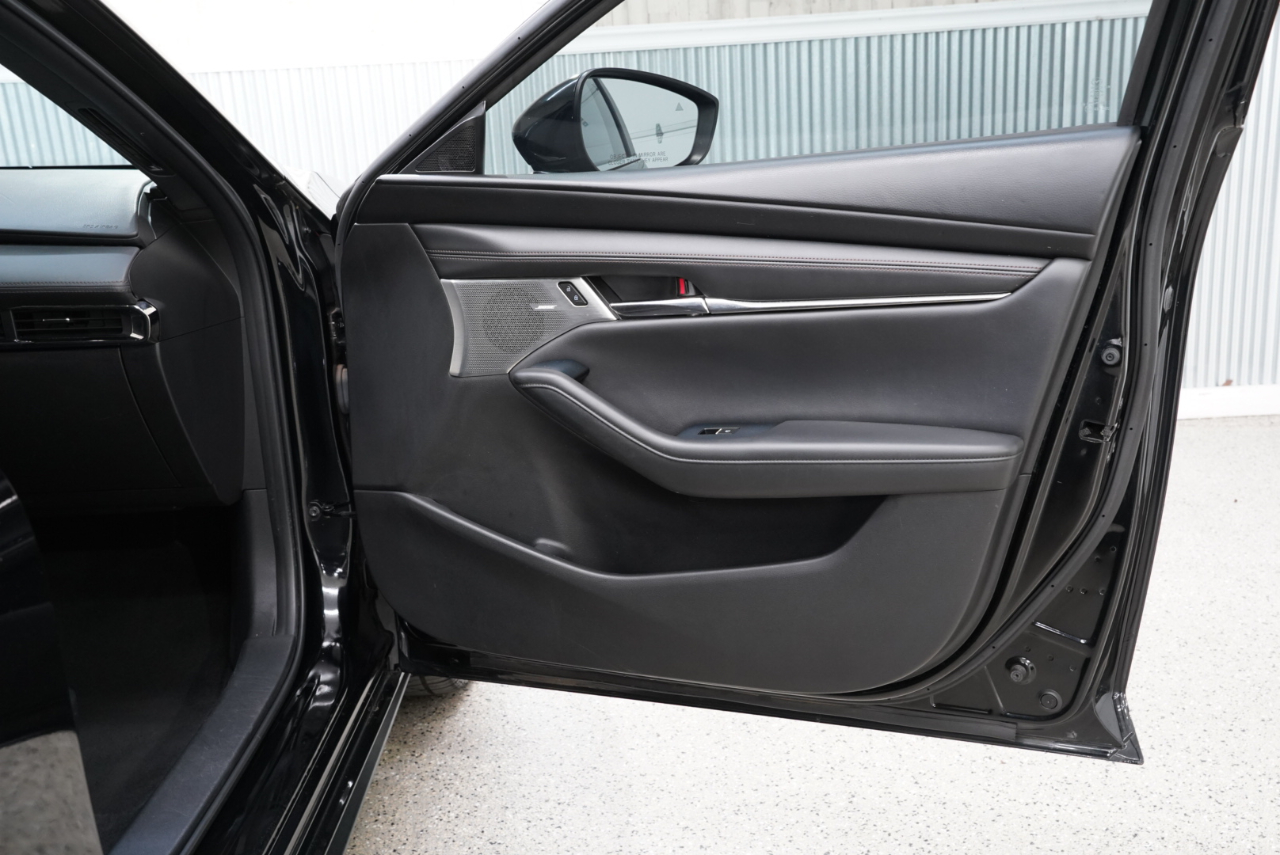 Mazda Mazda3 Hatchback FWD Auto w/Preferred Pkg 2019