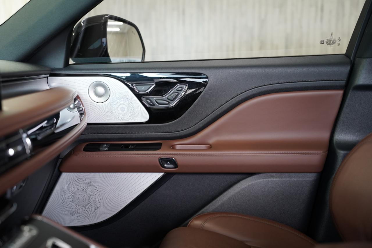 Lincoln Aviator Reserve AWD 2025