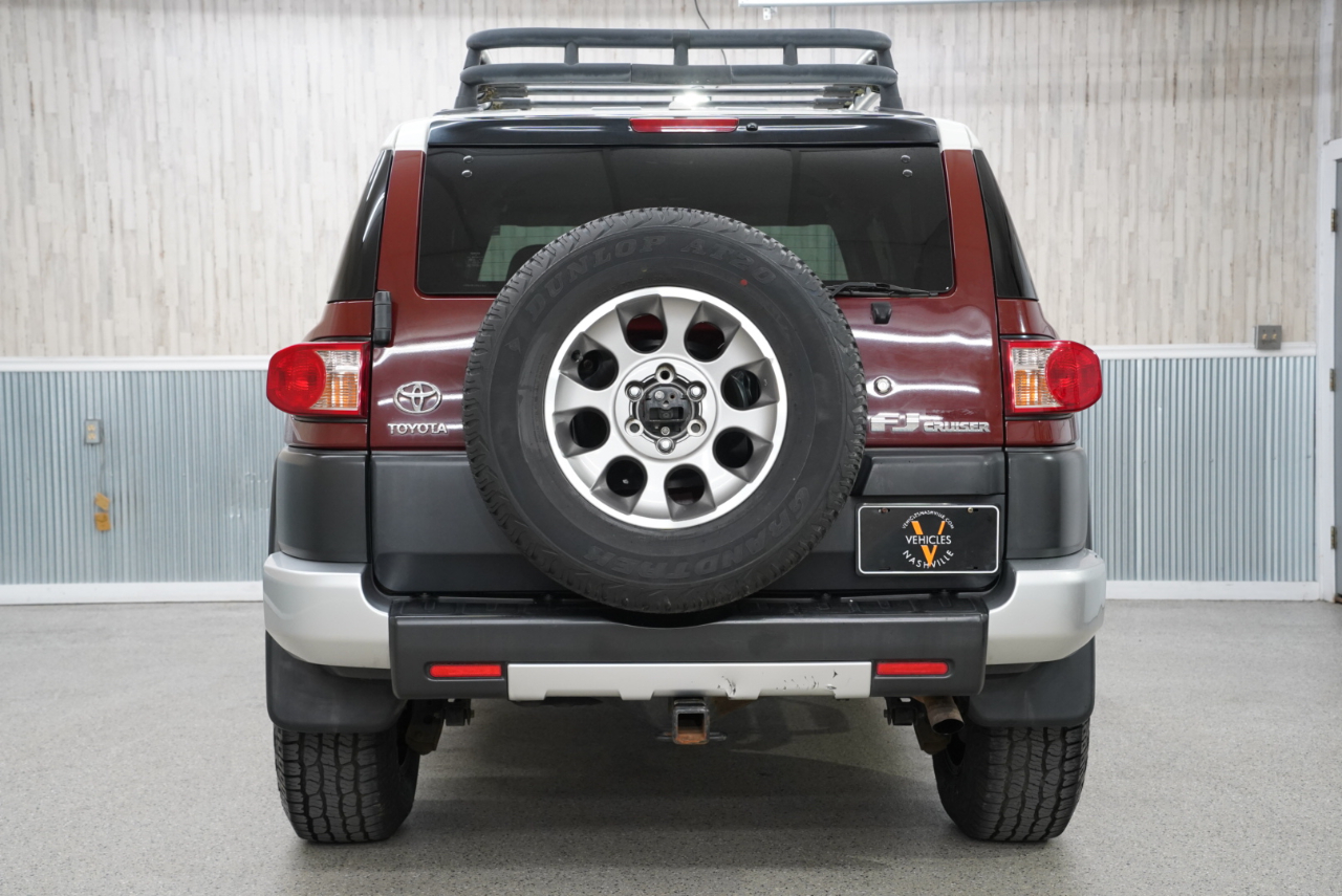 Toyota FJ Cruiser 4WD 2011