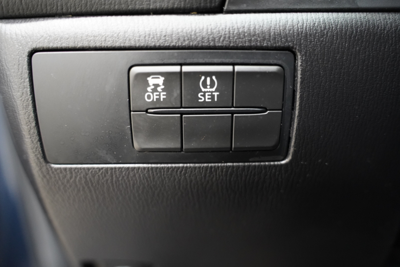 Mazda MAZDA3 4dr Sdn Auto i Sport 2015