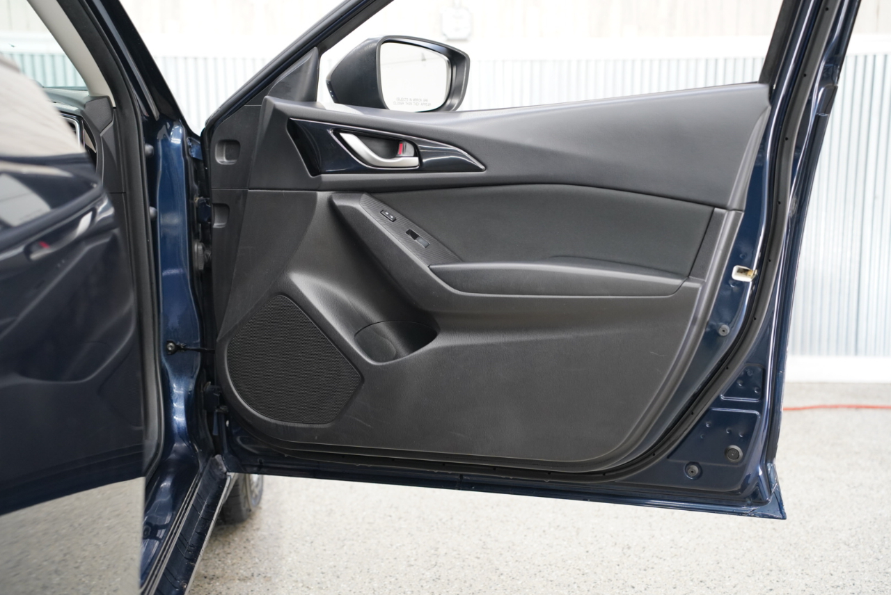 Mazda MAZDA3 4dr Sdn Auto i Sport 2015