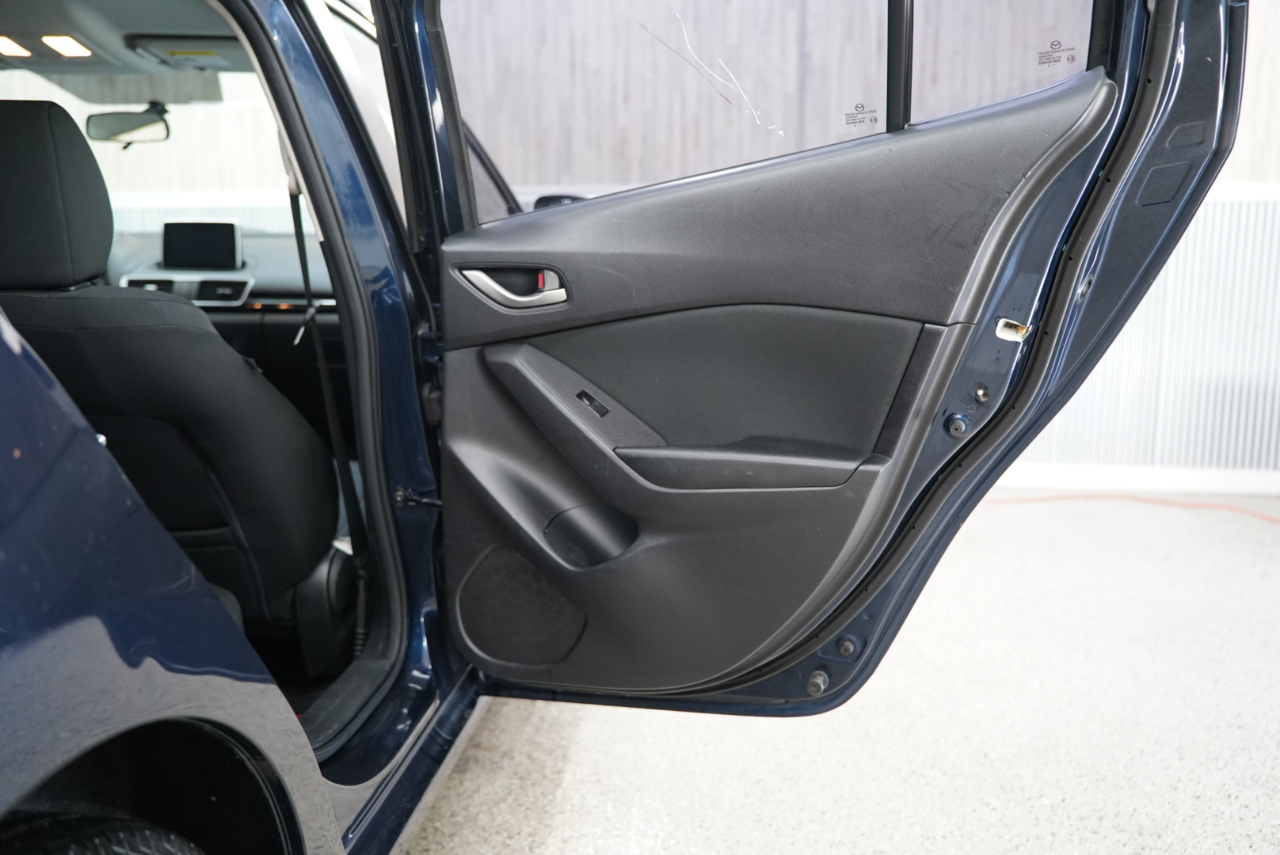 Mazda MAZDA3 4dr Sdn Auto i Sport 2015