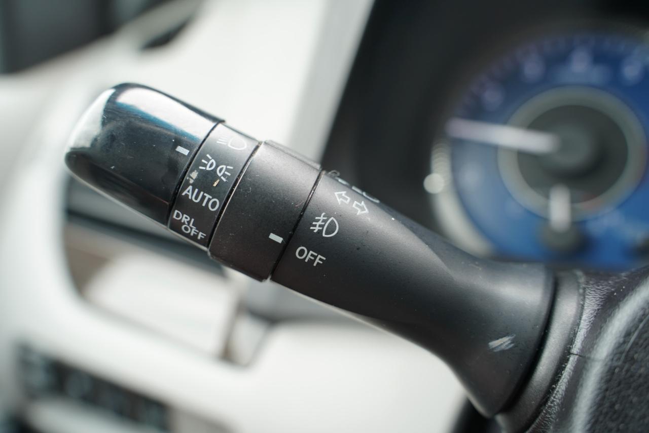 Toyota Sienna XLE AWD 7-Passenger (Natl) 2017