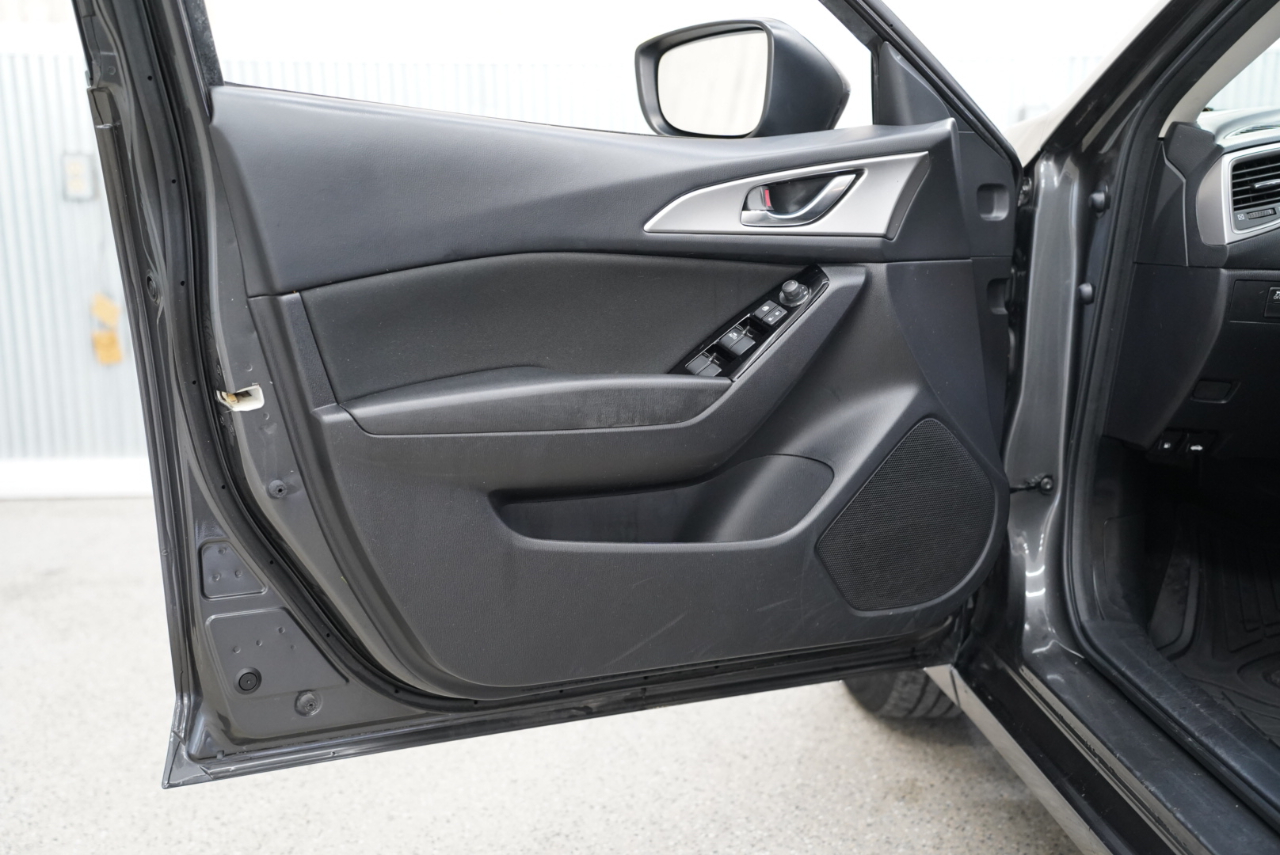 Mazda Mazda3 5-Door Sport Auto 2018