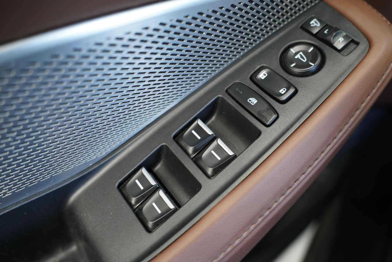 Acura MDX SH-AWD w/Technology Package 2023